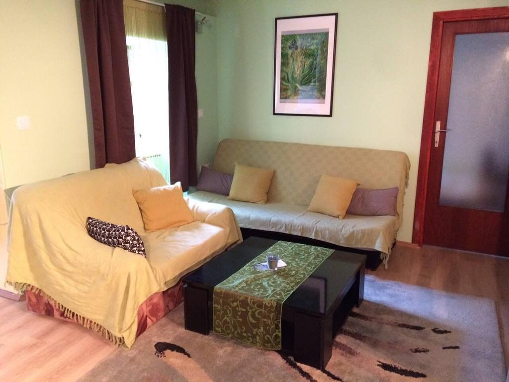 Rooms And Apartment Veral-Ka Karlovac Eksteriør bilde